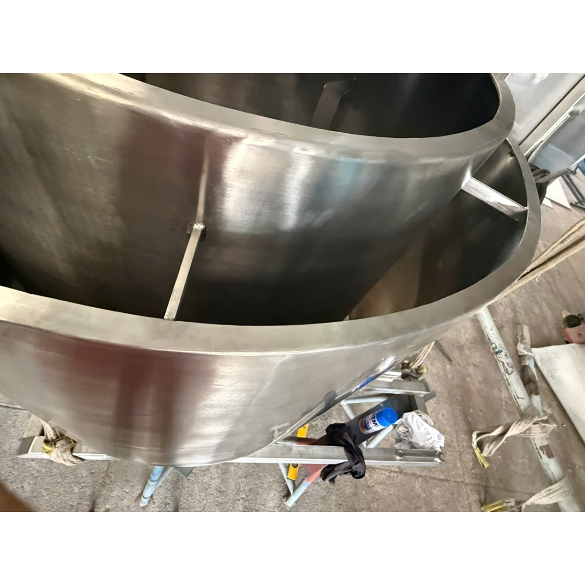 LẮP ĐẶT BỒN INOX THỰC PHẨM KCN VISIP