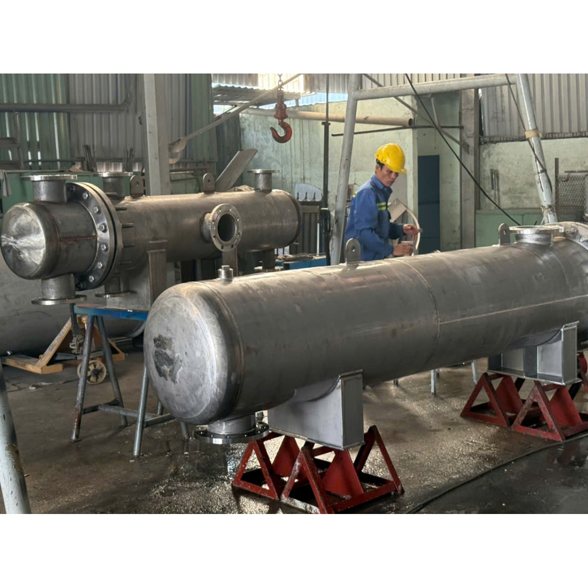 HÌNH ẢNH BỒN CÔNG NGHIỆP