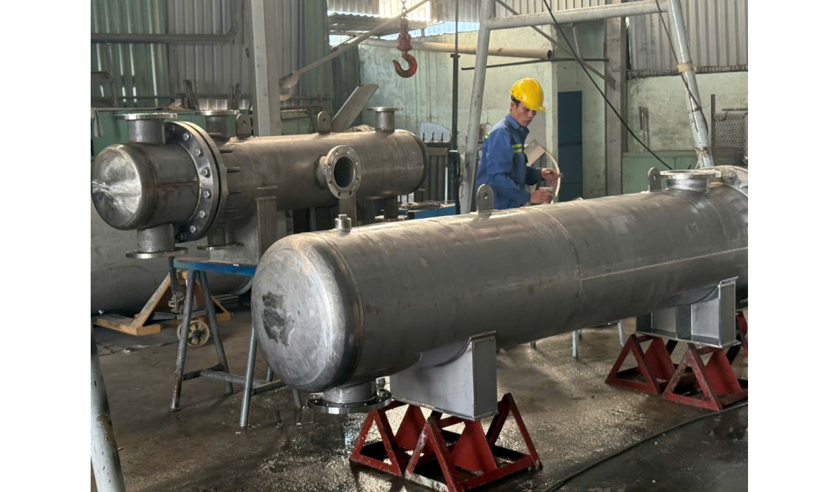 HÌNH ẢNH BỒN CÔNG NGHIỆP