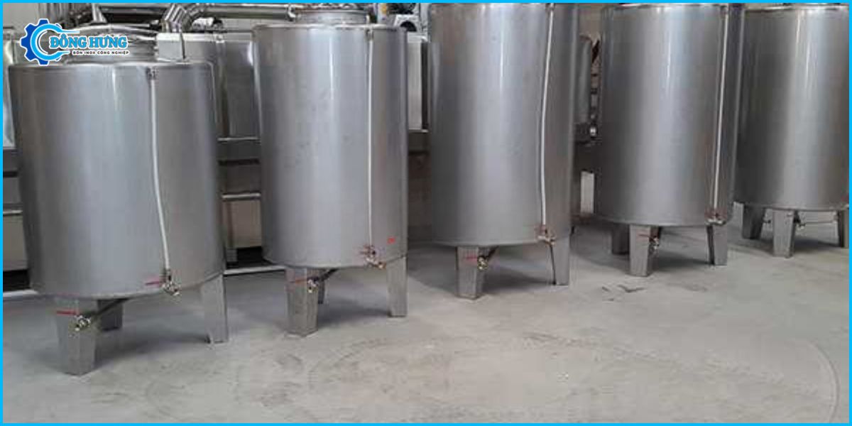 Ứng dụng cụ thể của bồn inox trong chế biến nước sốt